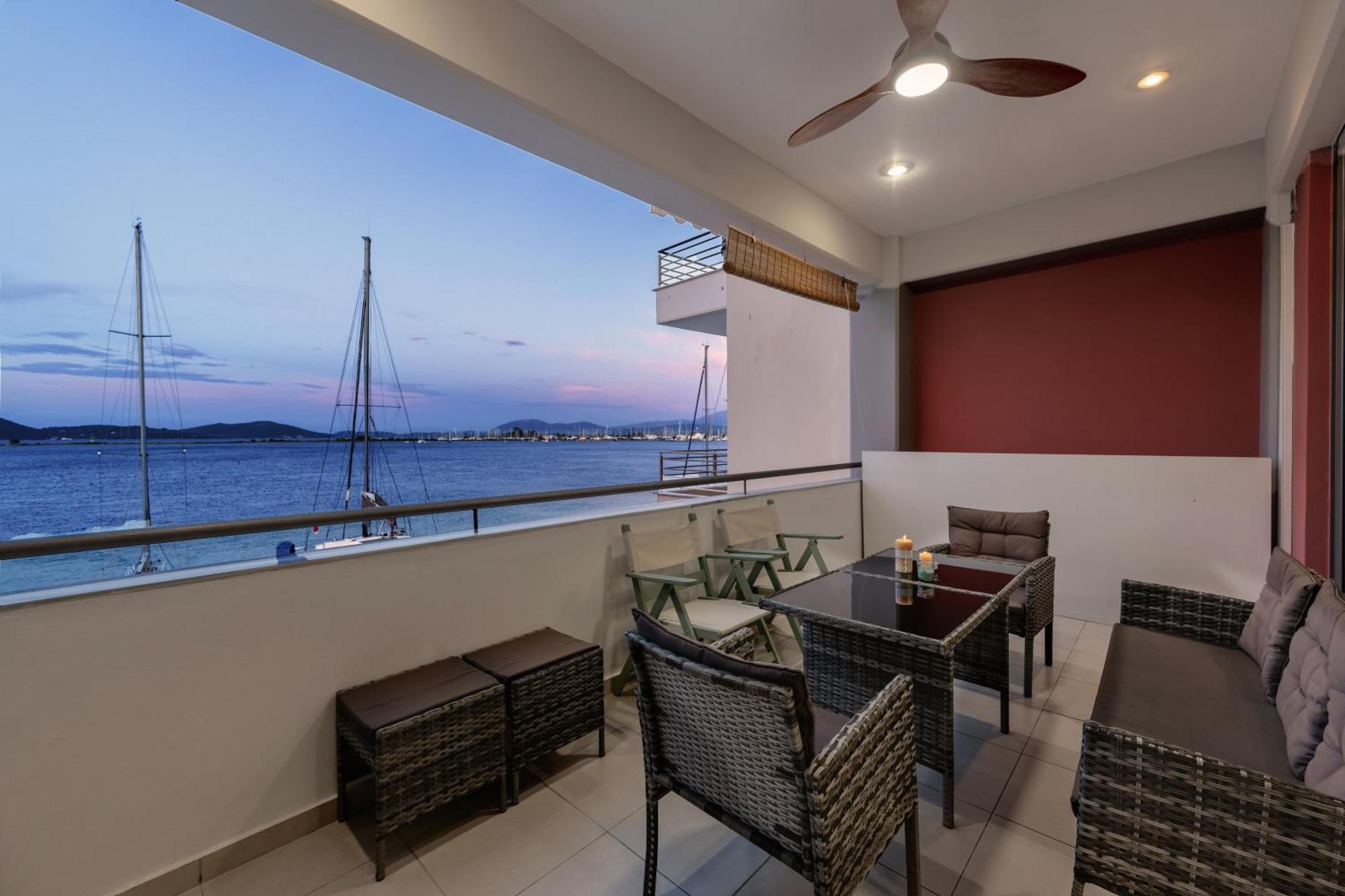 Ionis Seafront Suite Preveza Ngoại thất bức ảnh